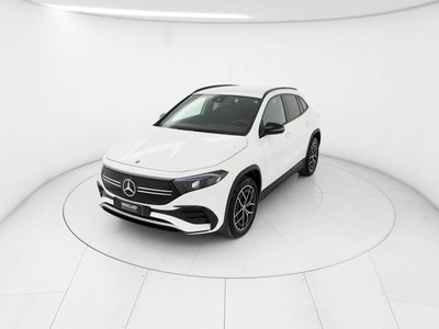Mercedes EQA