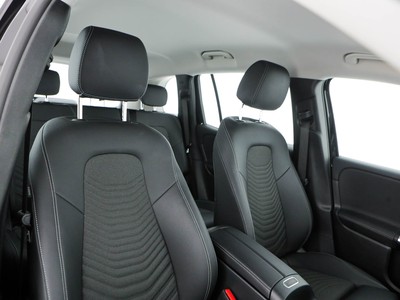 Mercedes GLB - foto 12