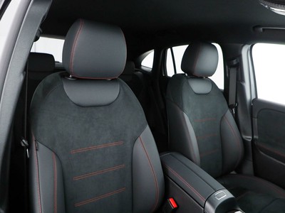 Mercedes EQA - foto 12