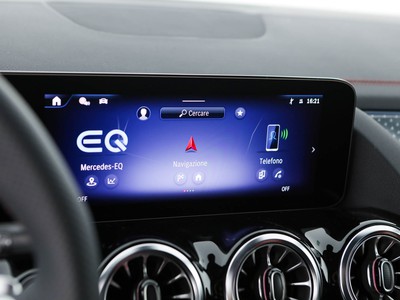 Mercedes EQA - foto 16