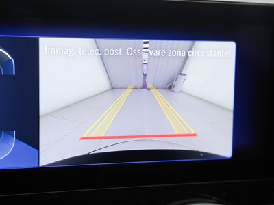 Mercedes EQA - foto 17