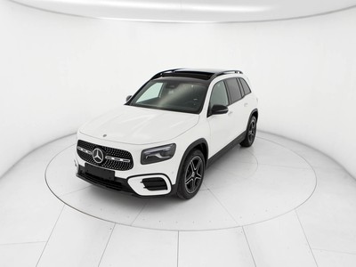 Mercedes GLB