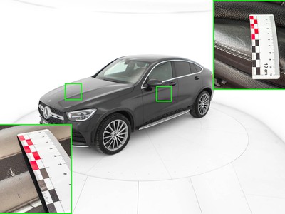 Apri le immagini dei danni