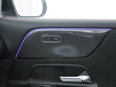 Mercedes GLB - foto 19