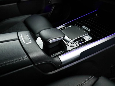 Mercedes GLB - foto 17