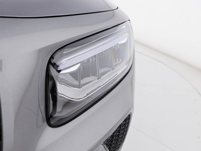 Mercedes GLB - foto 8