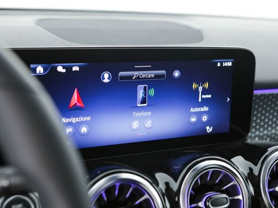 Mercedes GLB - foto 16