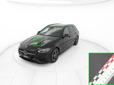 Apri le immagini dei danni