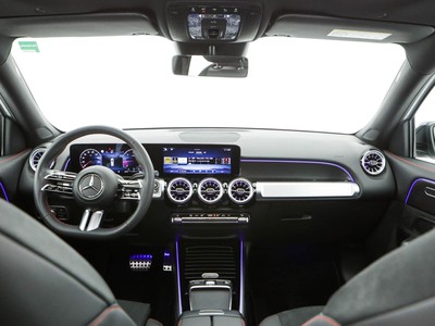 Mercedes GLB - foto 9