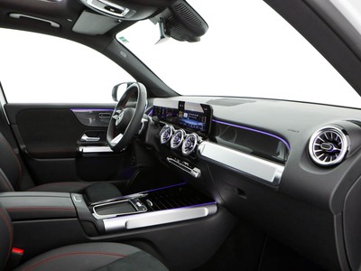 Mercedes GLB - foto 10