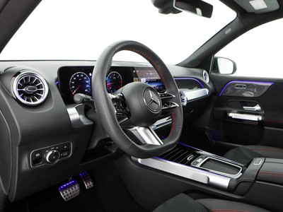 Mercedes GLB - foto 11