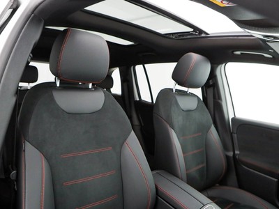 Mercedes GLB - foto 12