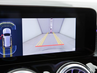 Mercedes GLB - foto 17