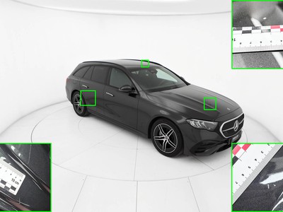 Apri le immagini dei danni