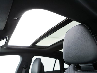 Mercedes EQE - foto 20