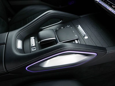 Mercedes GLE - foto 19