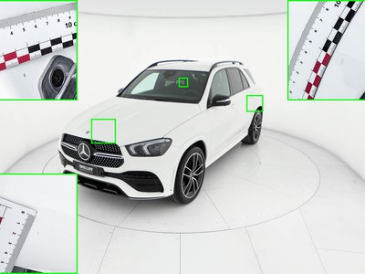 Apri le immagini dei danni