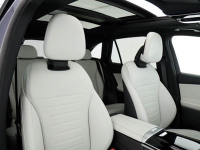 Mercedes GLC - foto 12