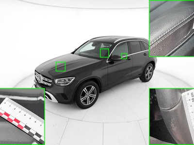 Apri le immagini dei danni