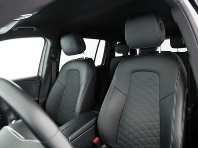 Mercedes GLB - foto 13