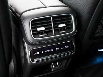 Mercedes GLS - foto 24