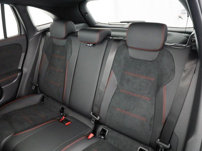 Mercedes GLA - foto 14