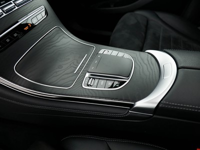 Mercedes GLC - foto 18