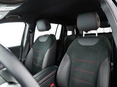 Mercedes GLB - foto 13