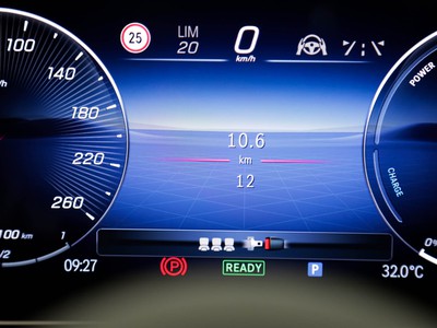 Mercedes GLE - foto 15