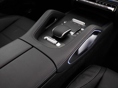 Mercedes GLE - foto 20