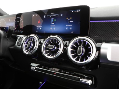 Mercedes GLB - foto 16