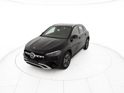 Mercedes GLA 180 executive auto  benzina nero