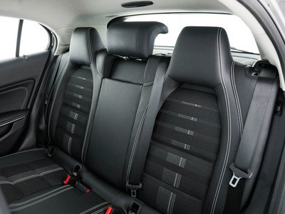 Mercedes GLA - foto 14