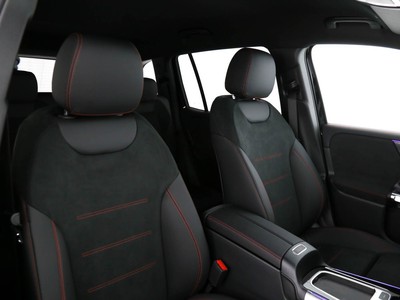 Mercedes GLB - foto 12