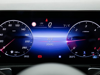 Mercedes GLB - foto 15