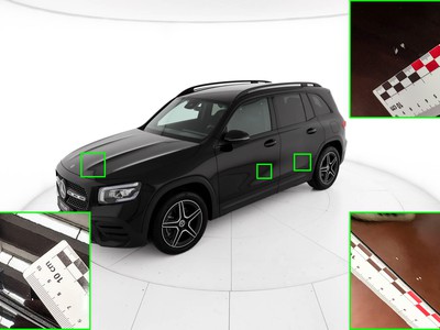 Apri le immagini dei danni