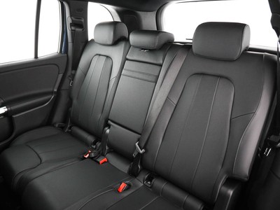 Mercedes EQB - foto 14