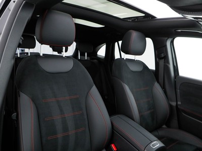 Mercedes GLA - foto 12