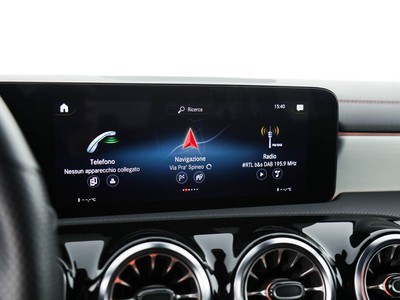 Mercedes CLA Shooting Brake - foto 16