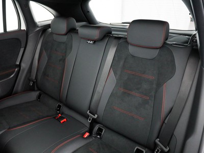 Mercedes GLA - foto 14