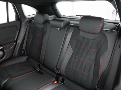 Mercedes GLA - foto 14