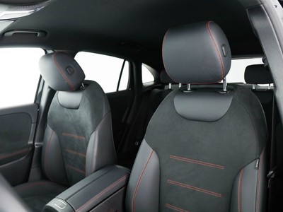 Mercedes GLA - foto 13