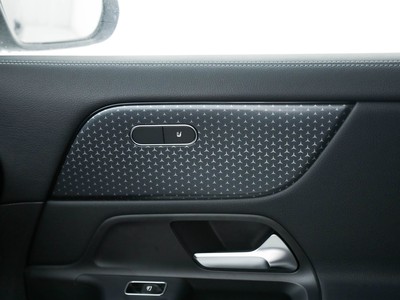 Mercedes GLA - foto 18