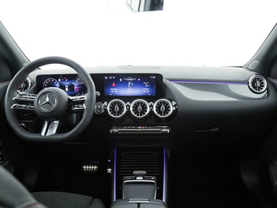 Mercedes GLA - foto 9