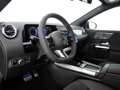 Mercedes GLA - foto 11