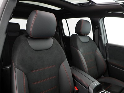 Mercedes GLB - foto 12