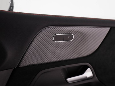 Mercedes GLB - foto 21