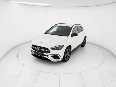 Mercedes GLA 200 d Automatic 4MATIC  diesel bianco