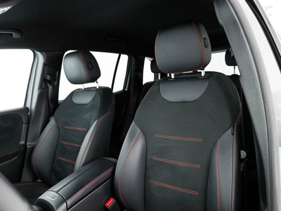 Mercedes GLB - foto 13