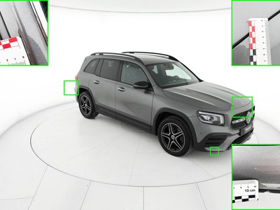 Apri le immagini dei danni